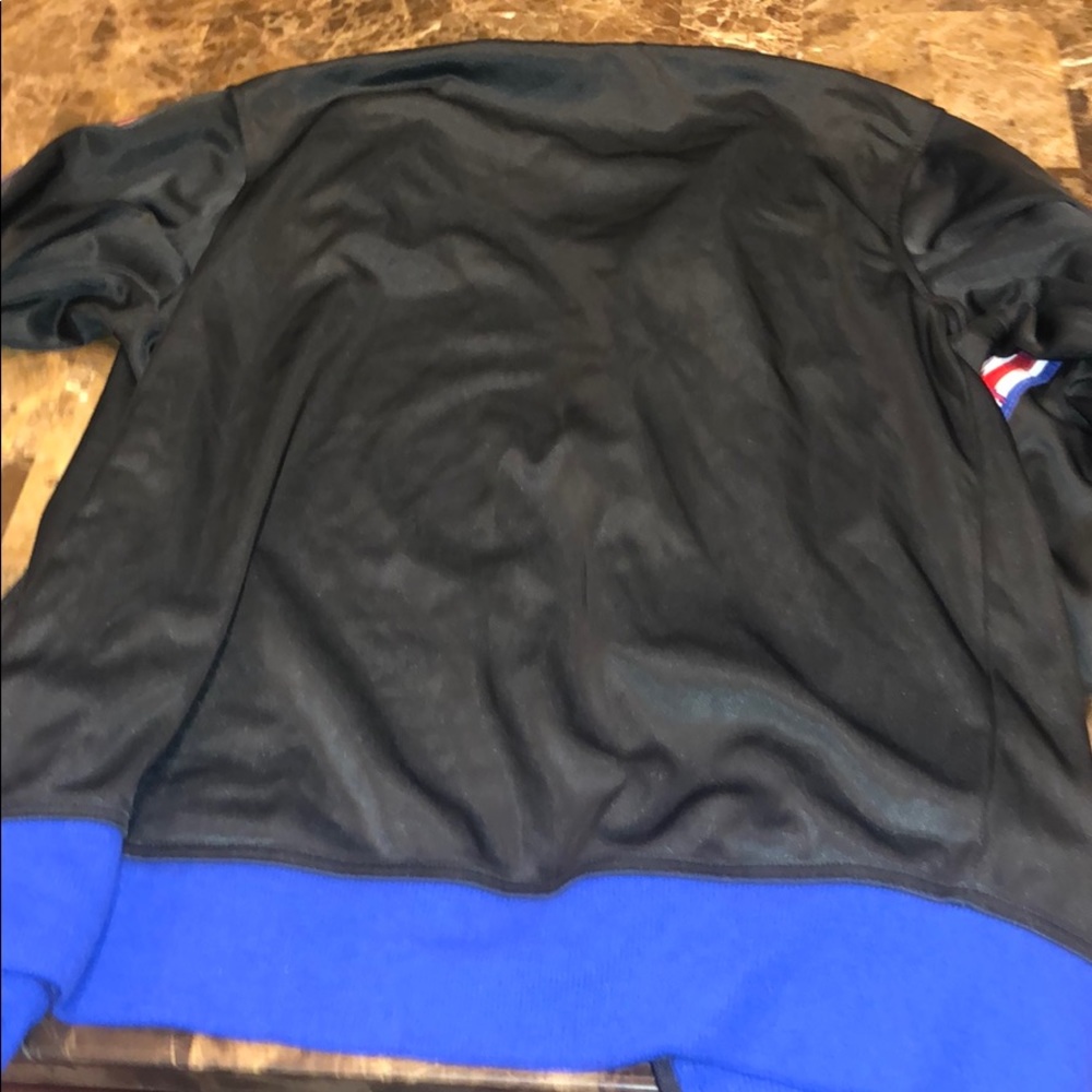 Champion Jacket - Picture 4 of 4